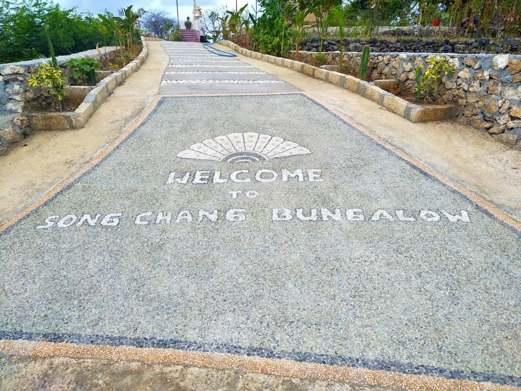 Song Cang Bungalow Batununggul Luaran gambar